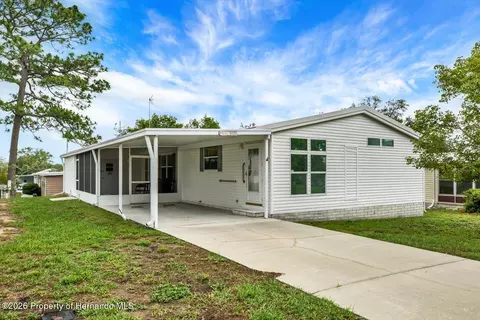 8010 Cedar Cove Ave, Brooksville, FL 34613