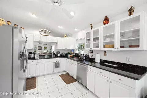 Kitchen - 14458 Tamarind Loop, Spring Hill, FL 34609 photo 2 of 4