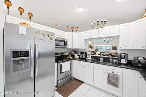 Kitchen - 14458 Tamarind Loop, Spring Hill, FL 34609 photo 3 of 4
