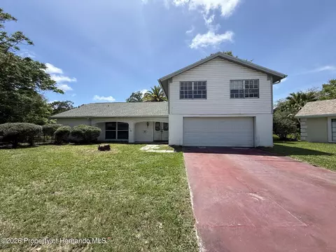 8018 Wild Flower Row, Hudson, FL 34667