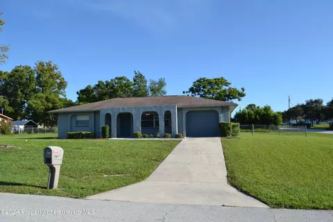 1497 Coble Rd, Spring Hill, FL 34608