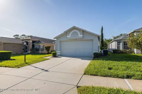 Exterior - 11718 Wheatfield Loop, Hudson, FL 34667 photo 5 of 16
