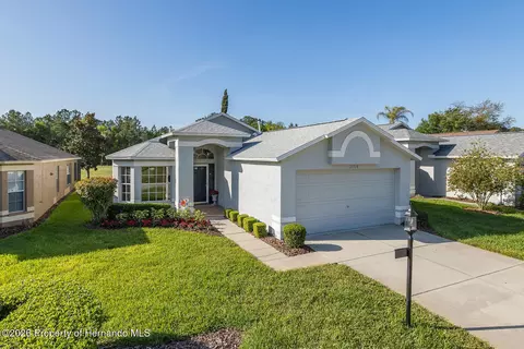 Exterior - 11718 Wheatfield Loop, Hudson, FL 34667 photo 6 of 16