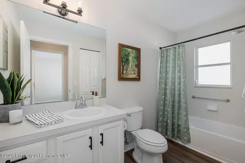 Bath - 11718 Wheatfield Loop, Hudson, FL 34667 photo 6 of 6