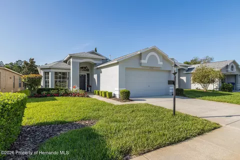 Exterior - 11718 Wheatfield Loop, Hudson, FL 34667 photo 3 of 16