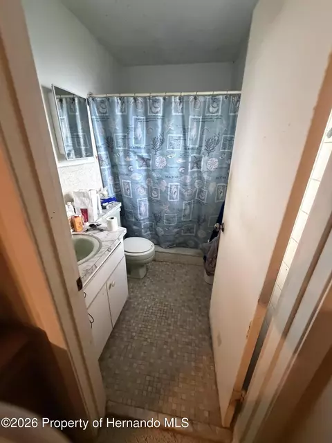 Bath - 7179 Spring Hill Dr, Spring Hill, FL 34606 photo 1 of 1