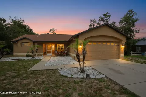 8391 Weeping Willow St, Brooksville, FL 34613