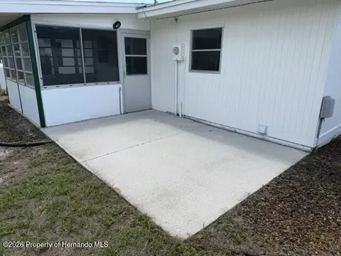 Exterior - 6361 Spring Hill Dr, Spring Hill, FL 34606 photo 6 of 8