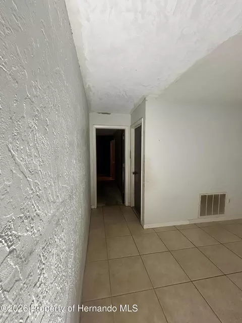 Entry Way - 1277 Piper Rd, Spring Hill, FL 34606 photo 1 of 2