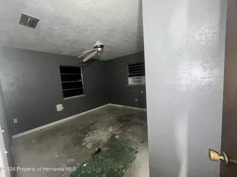 Bedroom - 1277 Piper Rd, Spring Hill, FL 34606 photo 3 of 4