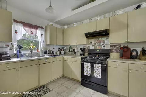 Kitchen - 2124 Deborah Dr, Spring Hill, FL 34609 photo 3 of 4