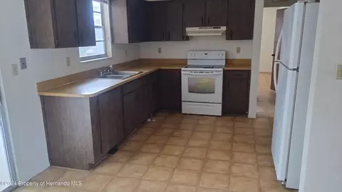 Kitchen - 11300 Timbercrest Rd, Spring Hill, FL 34608 photo 1 of 1