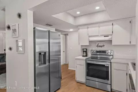 Kitchen - 5525 Applegate Dr, Spring Hill, FL 34606 photo 1 of 2