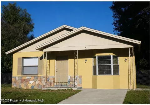 5 Mae View Cir, Brooksville, FL 34601