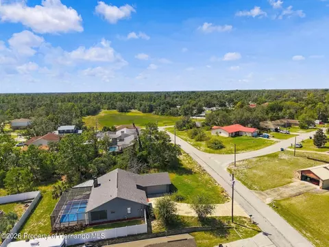 View/Area - 6426 July Ave, Spring Hill, FL 34608 photo 4 of 9