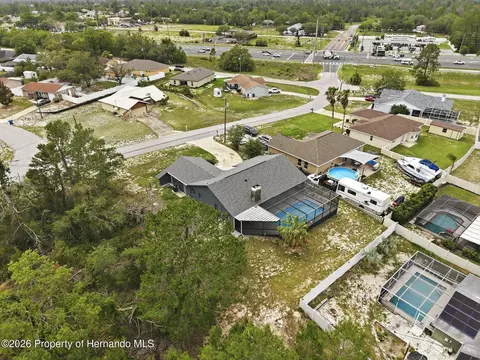 View/Area - 6426 July Ave, Spring Hill, FL 34608 photo 8 of 10