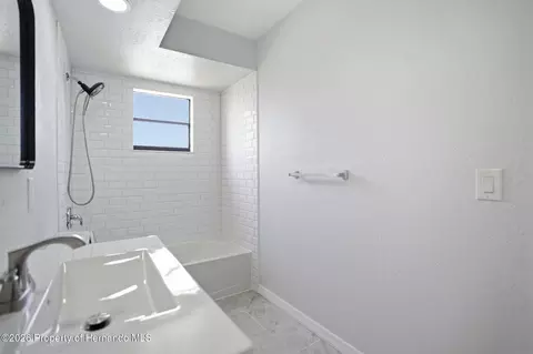 Bath - 6426 July Ave, Spring Hill, FL 34608 photo 5 of 8