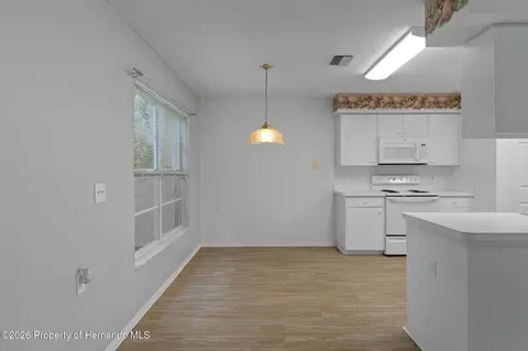 Dining - 7343 Willow Brook Dr, Spring Hill, FL 34606 photo 1 of 2
