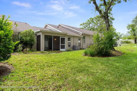 Exterior - 7343 Willow Brook Dr, Spring Hill, FL 34606 photo 7 of 9