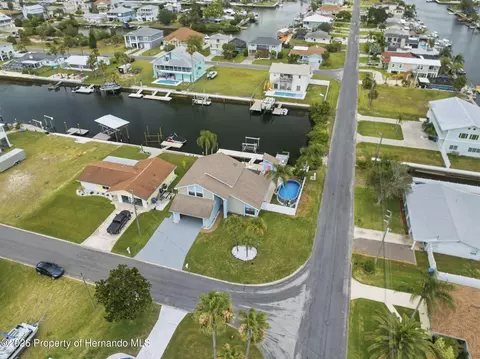 View/Area - 4262 Paradise Cir, Hernando Beach, FL 34607 photo 17 of 18