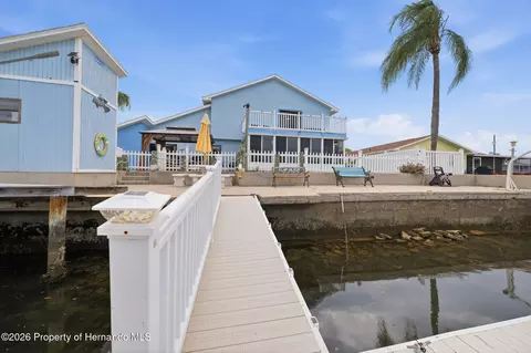 Exterior - 4262 Paradise Cir, Hernando Beach, FL 34607 photo 5 of 10