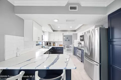 Kitchen - 4262 Paradise Cir, Hernando Beach, FL 34607 photo 3 of 5