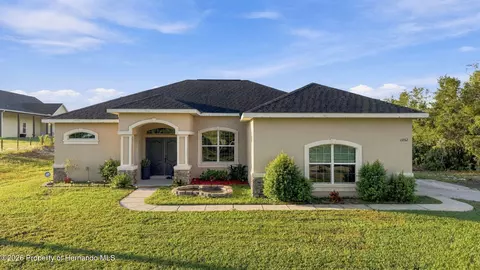 13262 Crowell Rd, Brooksville, FL 34613