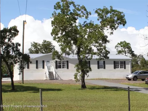 13127 Star Rd, Brooksville, FL 34613