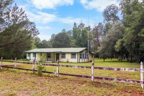 16295 Hibiscus Rd, Brooksville, FL 34601