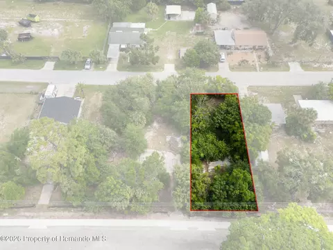 7101 Johnson Rd, Port Richey, FL 34668