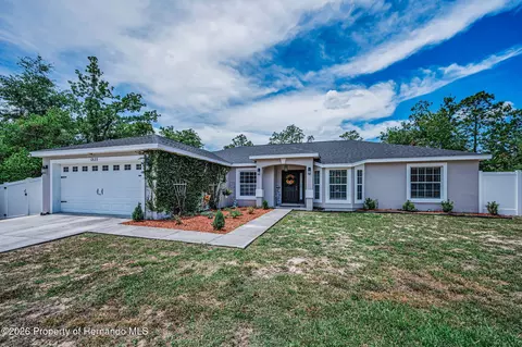 12123 Fulmar Rd, Weeki Wachee, FL 34614