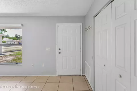 Entry Way - 4362 Azora Rd, Spring Hill, FL 34608 photo 1 of 2