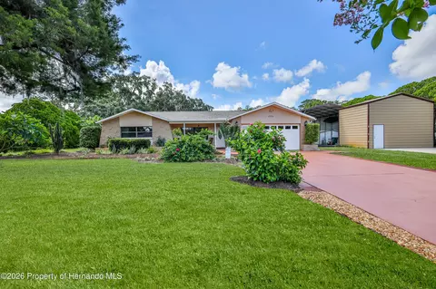 8270 Sycamore Dr, New Port Richey, FL 34654
