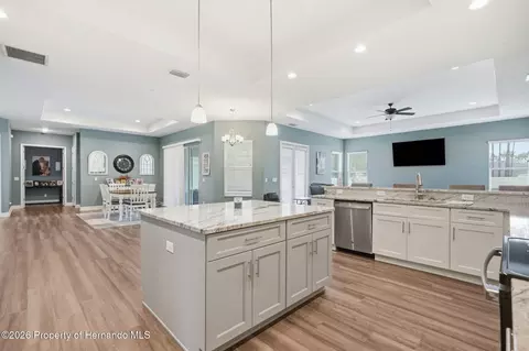 Kitchen - 4743 Jumper Loop, Spring Hill, FL 34609 photo 5 of 15