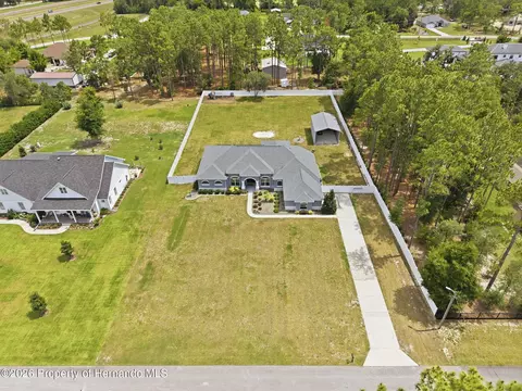 View/Area - 4743 Jumper Loop, Spring Hill, FL 34609 photo 3 of 15
