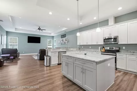 Kitchen - 4743 Jumper Loop, Spring Hill, FL 34609 photo 12 of 15