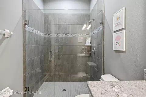 Bath - 4743 Jumper Loop, Spring Hill, FL 34609 photo 8 of 10