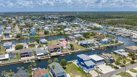 4274 Carlos Ct, Hernando Beach, FL 34607 photo 12