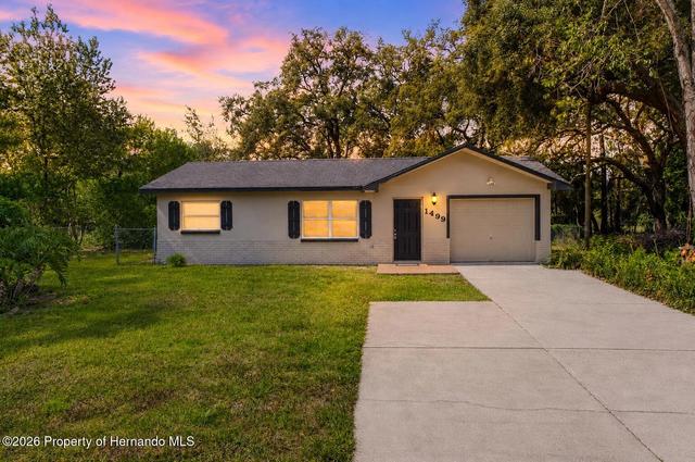 1499 Larkin Rd, Spring Hill, FL 34608