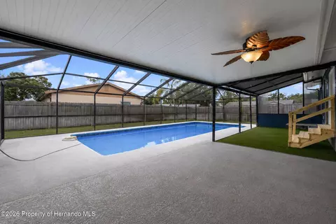 Exterior - 3608 Casaba Loop, Valrico, FL 33596 photo 10 of 10