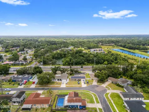 View/Area - 3608 Casaba Loop, Valrico, FL 33596 photo 10 of 10
