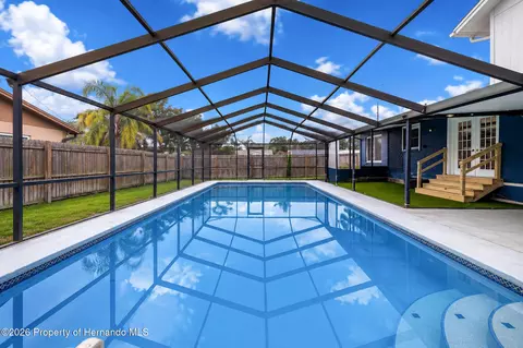 Exterior - 3608 Casaba Loop, Valrico, FL 33596 photo 9 of 10