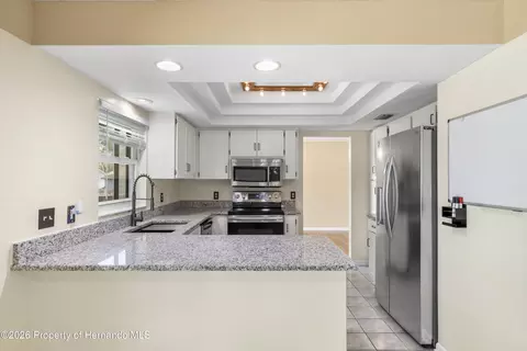 Kitchen - 3608 Casaba Loop, Valrico, FL 33596 photo 2 of 4