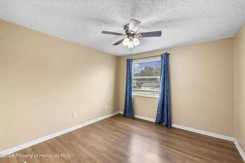 Bedroom - 3608 Casaba Loop, Valrico, FL 33596 photo 4 of 6