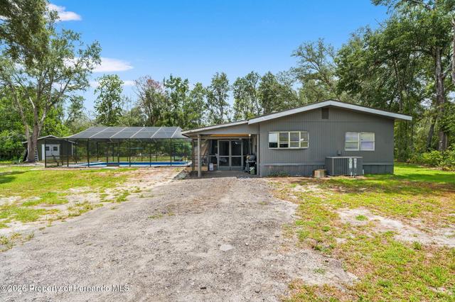 8343 Yellow Pine Ave, Brooksville, FL 34613