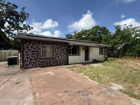 Exterior - 6134 Pinehurst Dr, Spring Hill, FL 34606 photo 3 of 3