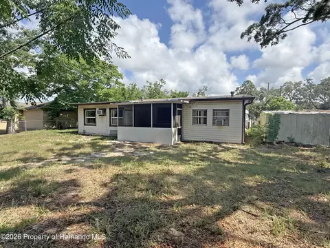 Exterior - 6134 Pinehurst Dr, Spring Hill, FL 34606 photo 1 of 3