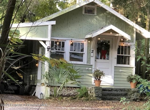 2 Alley A, Yankeetown, FL 34498