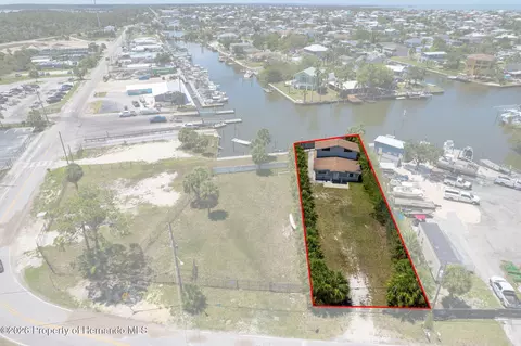 4178 Pine Dale Ct, Hernando Beach, FL 34607