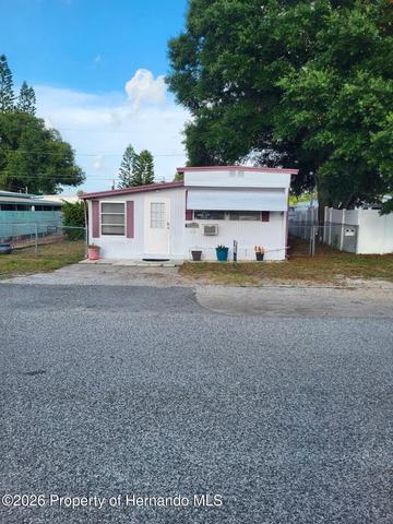 1924 Viceroy Ln, Holiday, FL 34690